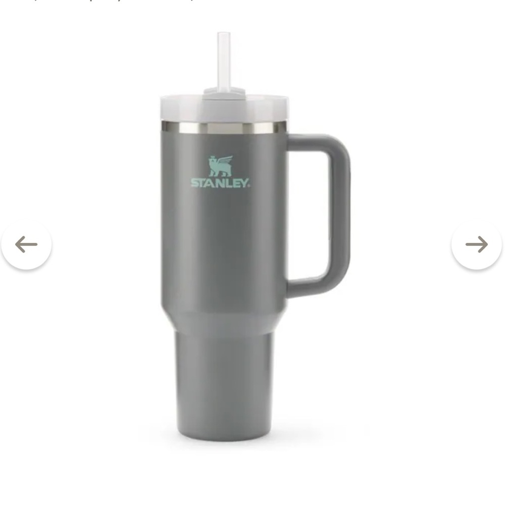 Stanley water bottle THE QUENCHER H2.0 FLOWSTATE™ TUMBLER | 40 OZ Charcoal - Picture 3 of 6